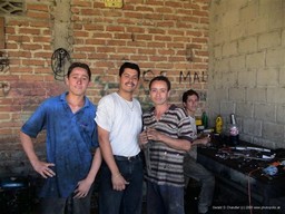 Automobile Mechanics, El Paraiso