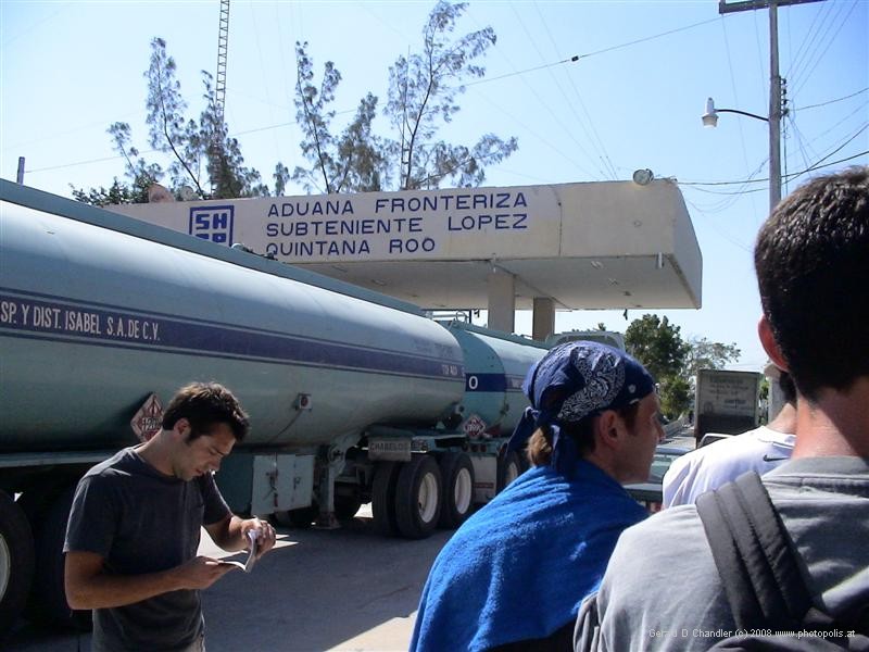 Mexico to Belize border crossing