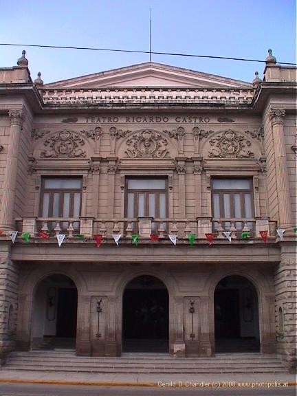 Castro Theater,
Durango